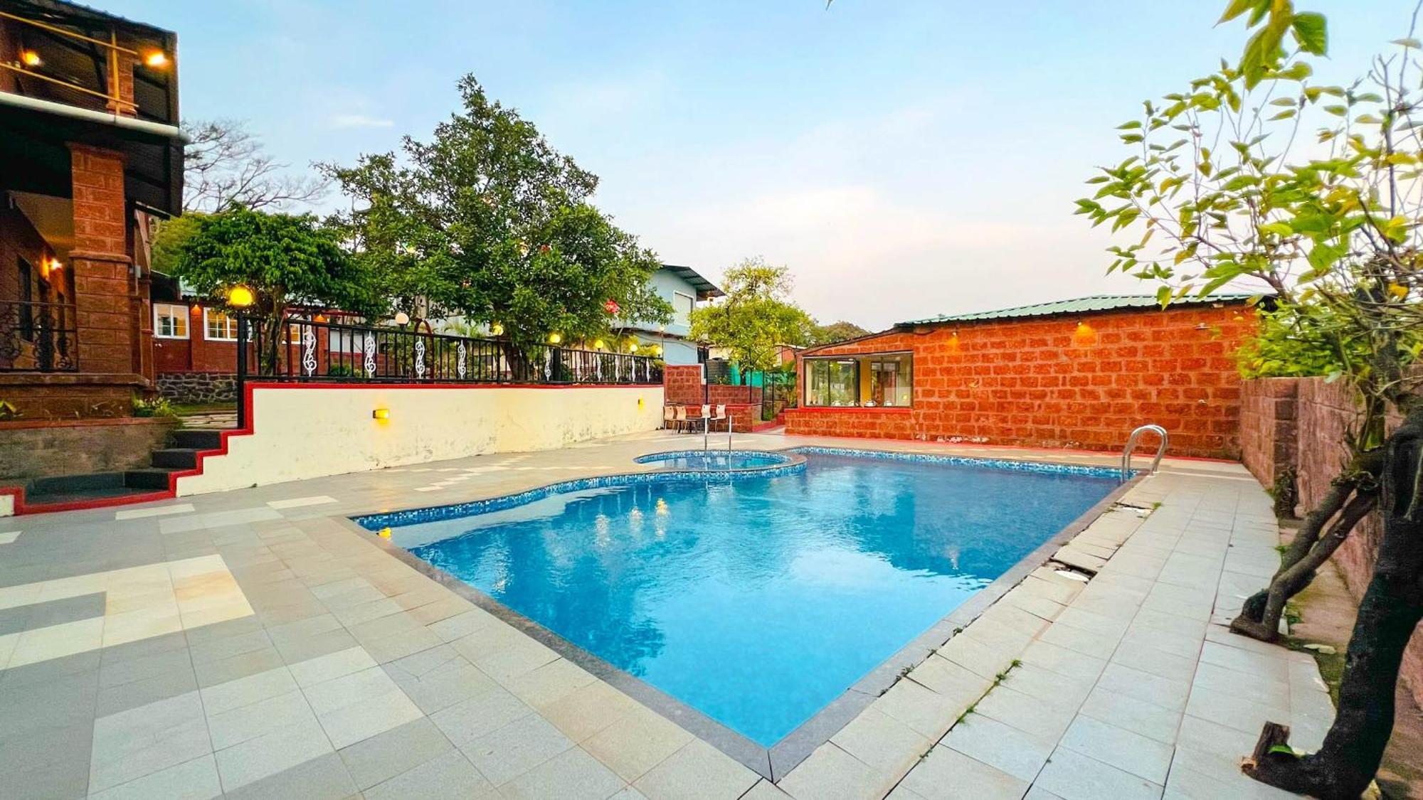 Shardul Heritage The Resort ماهاباليشوار المظهر الخارجي الصورة