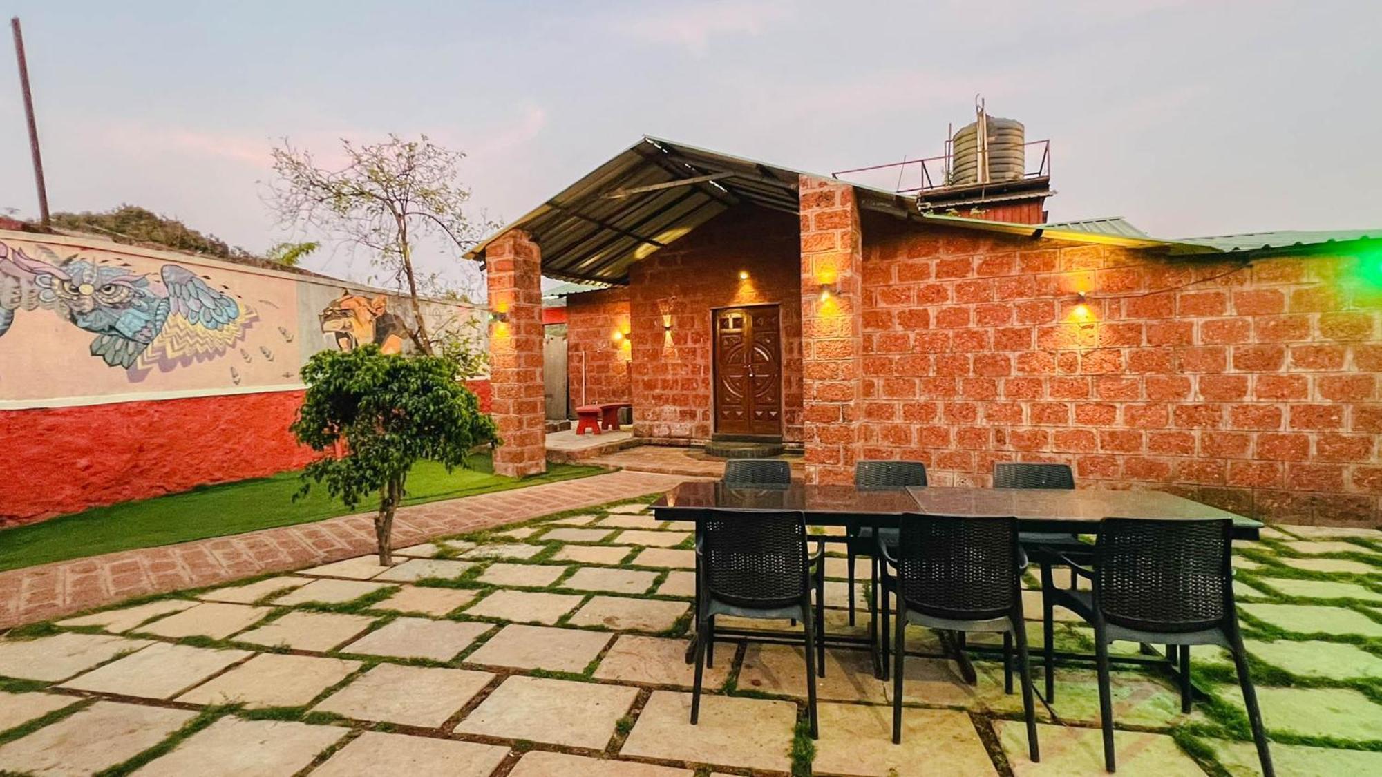Shardul Heritage The Resort ماهاباليشوار المظهر الخارجي الصورة